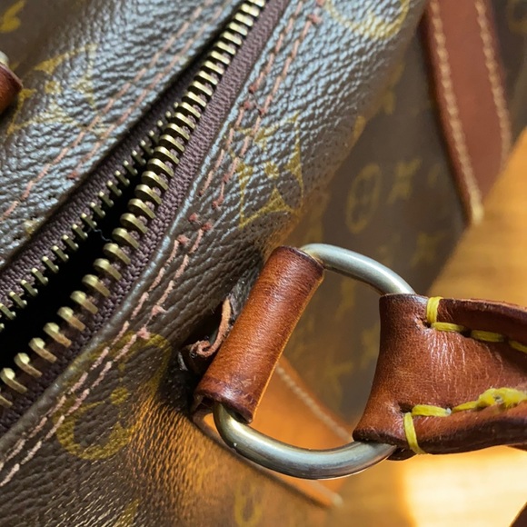 Louis Vuitton vintage purse - Picture 16 of 16